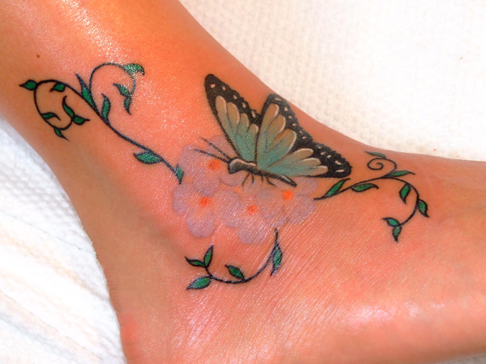 Small Butterfly Tattoo Designs - wide 9