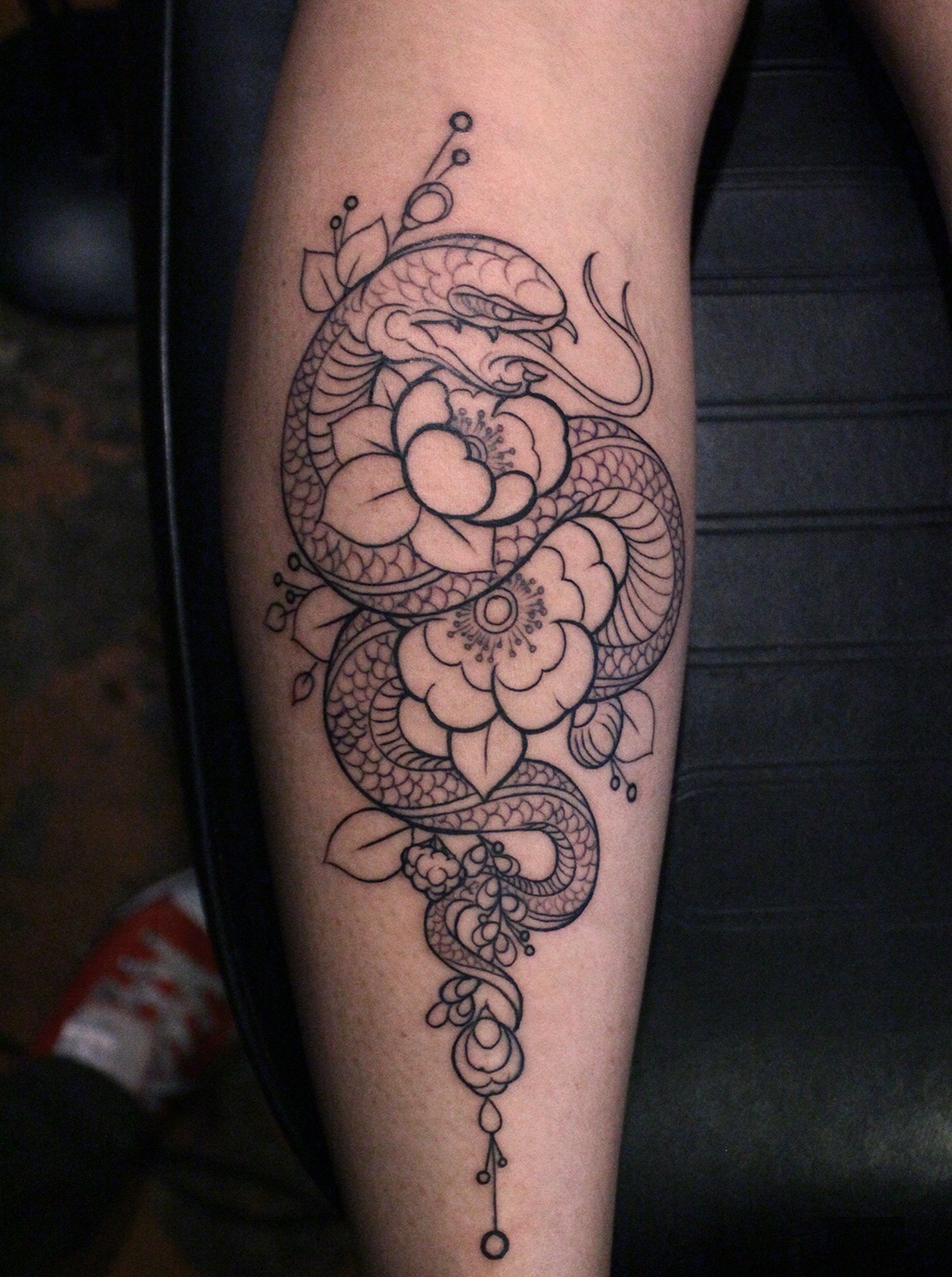 Nake Tattoo Women 57