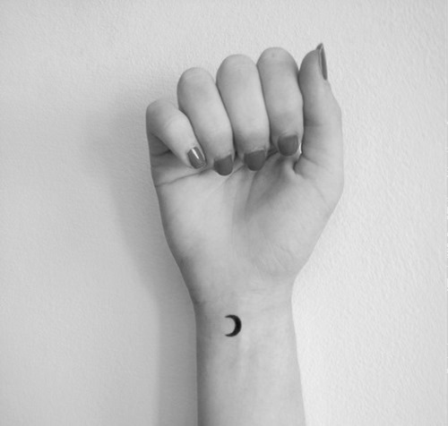 Simple Wrist Tattoos Designs, Ideas and Meaning | Tattoos For You