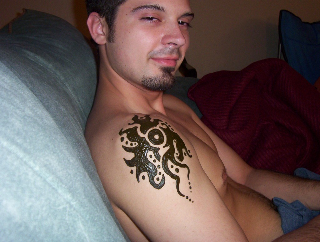 Henna Tattoo For Men