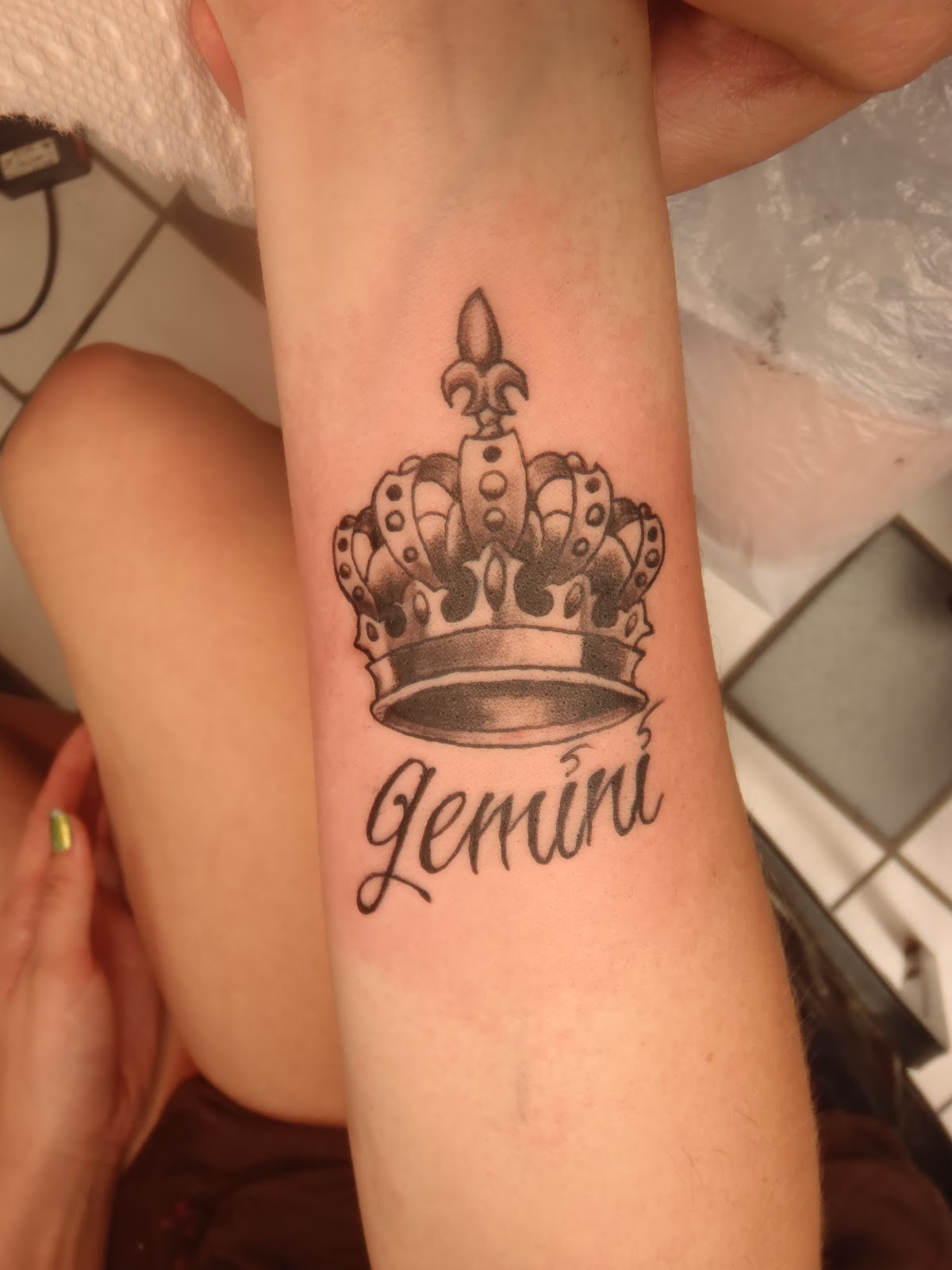 Crown Tattoos Designs, Ideas and Meaning | Tattoos For You