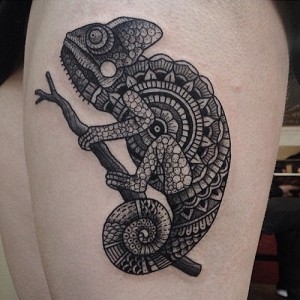 Chameleon Tattoo Black