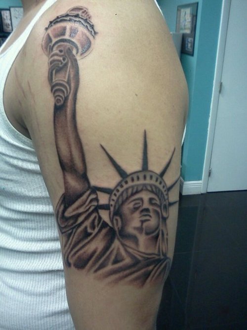Statue of Liberty Tattoos Designs, Ideas and Meaning ...