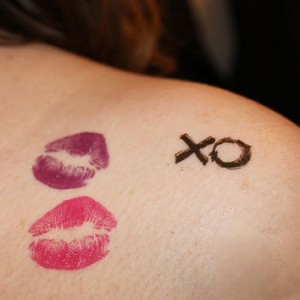 Tattoo Kisses
