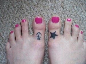 Toe Tattoos Pictures