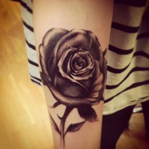 Black Rose Tattoos Pictures