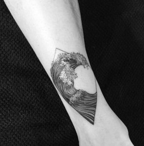 Black Wave Tattoo