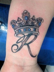 Queen Crown Tattoo Designs