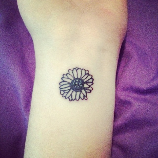 Small Flower Tattoos Designs, Ideas and Meaning | Tattoos For You