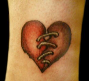 Tattoo Broken Heart