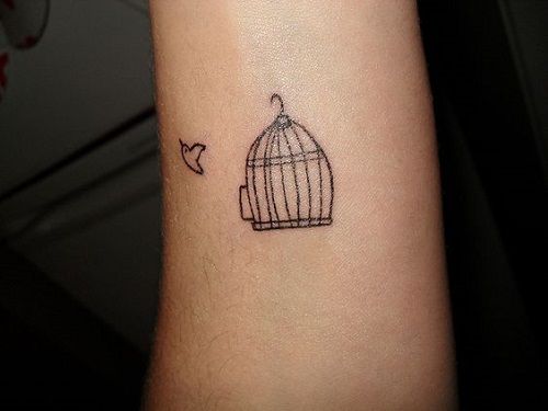 38 Impressive Bird Cage Tattoo Ideas