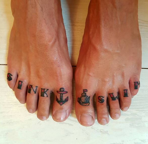 Tatoos toe ring Foot Tattoos