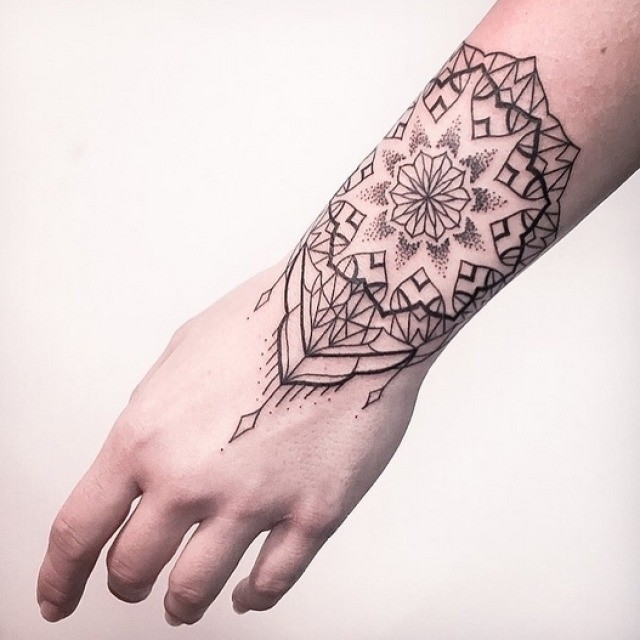 Mandala Wrist Tattoo Designs, Ideas and Meaning | Tattoos ...