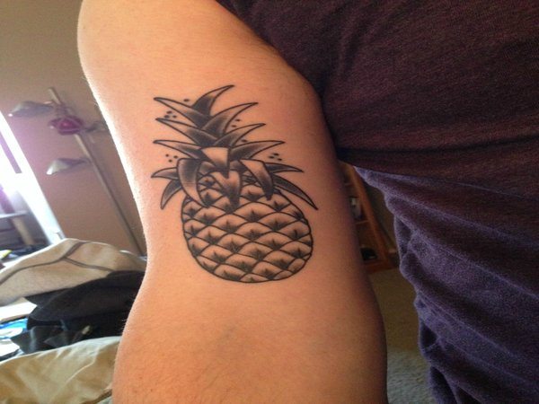 Simple Pineapple Outline Tattoo - wide 1