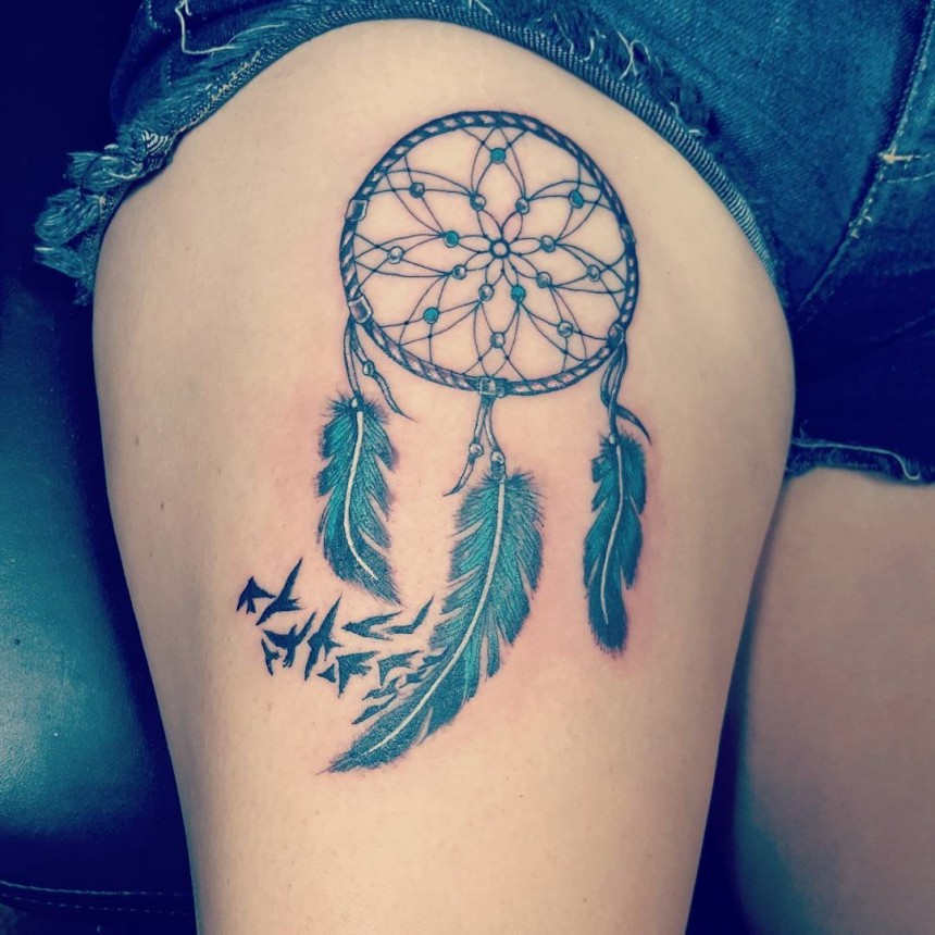 74 Best Dreamcatcher Tattoos On Thigh