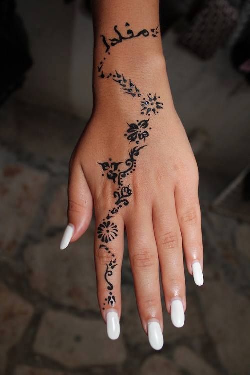 simple tattoos for girl in hand